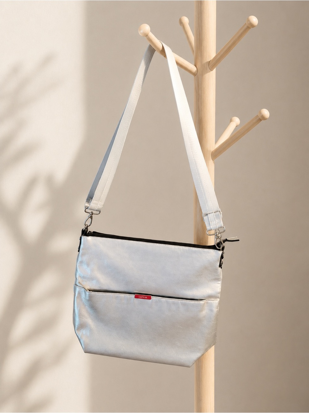 Large Silver Carpisa Crossbody bag - NWOT